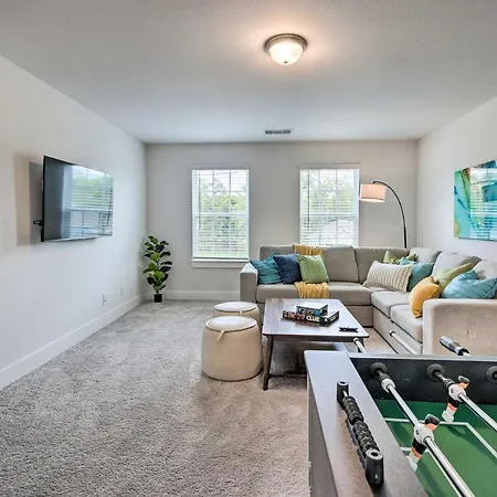 Chic Houston Home With Game Room About 8 Mi To Dtwn